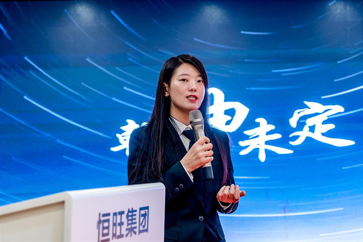 外貿(mào)部總經(jīng)理助理、鉆樁部長劉美紅