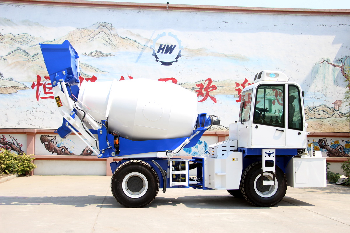 HWJB350自上料攪拌車(chē)