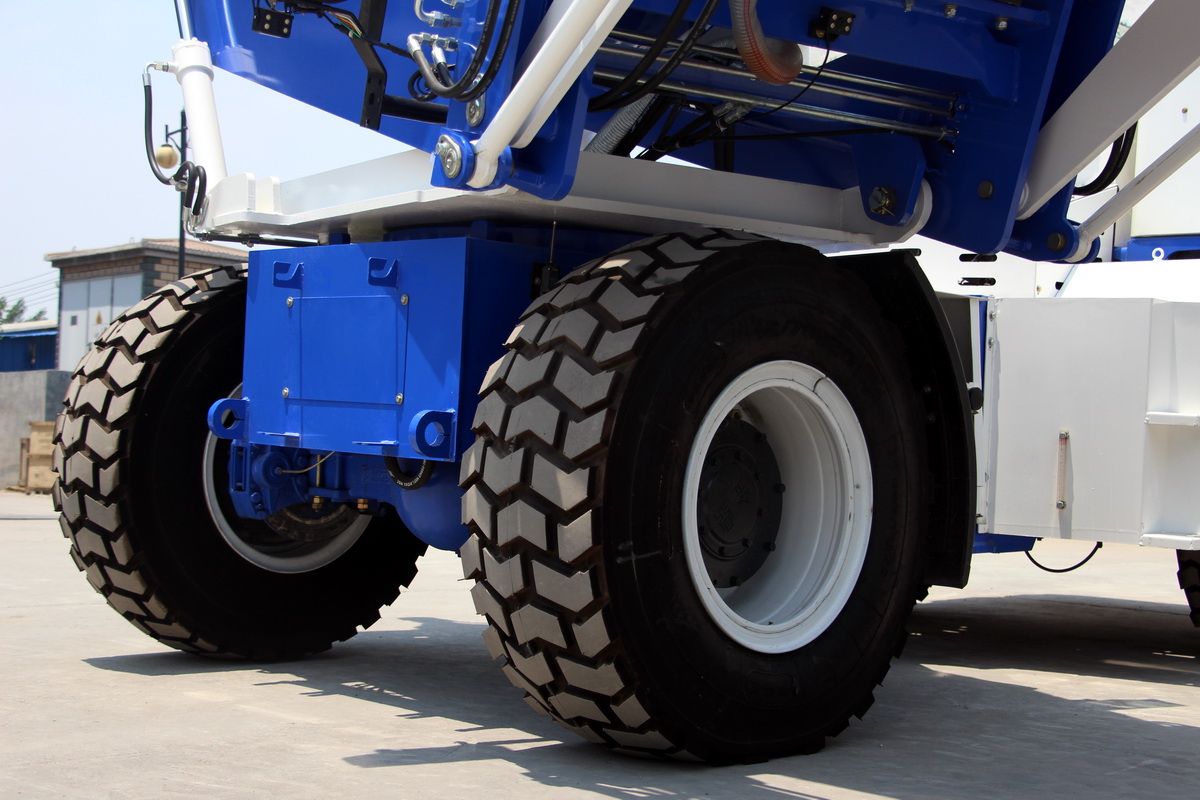 HWJB350自上料攪拌車(chē)